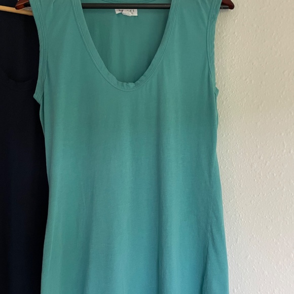 Graham & Spencer Velvet Tank Tops- 3 pack! - Picture 2 of 6